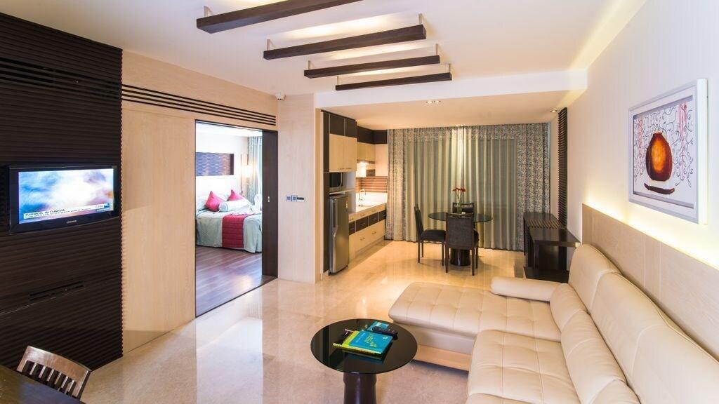 Halcyon Hotel Residences Koramangala - Bangalore Exterior foto