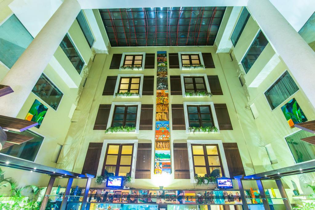 Halcyon Hotel Residences Koramangala - Bangalore Exterior foto
