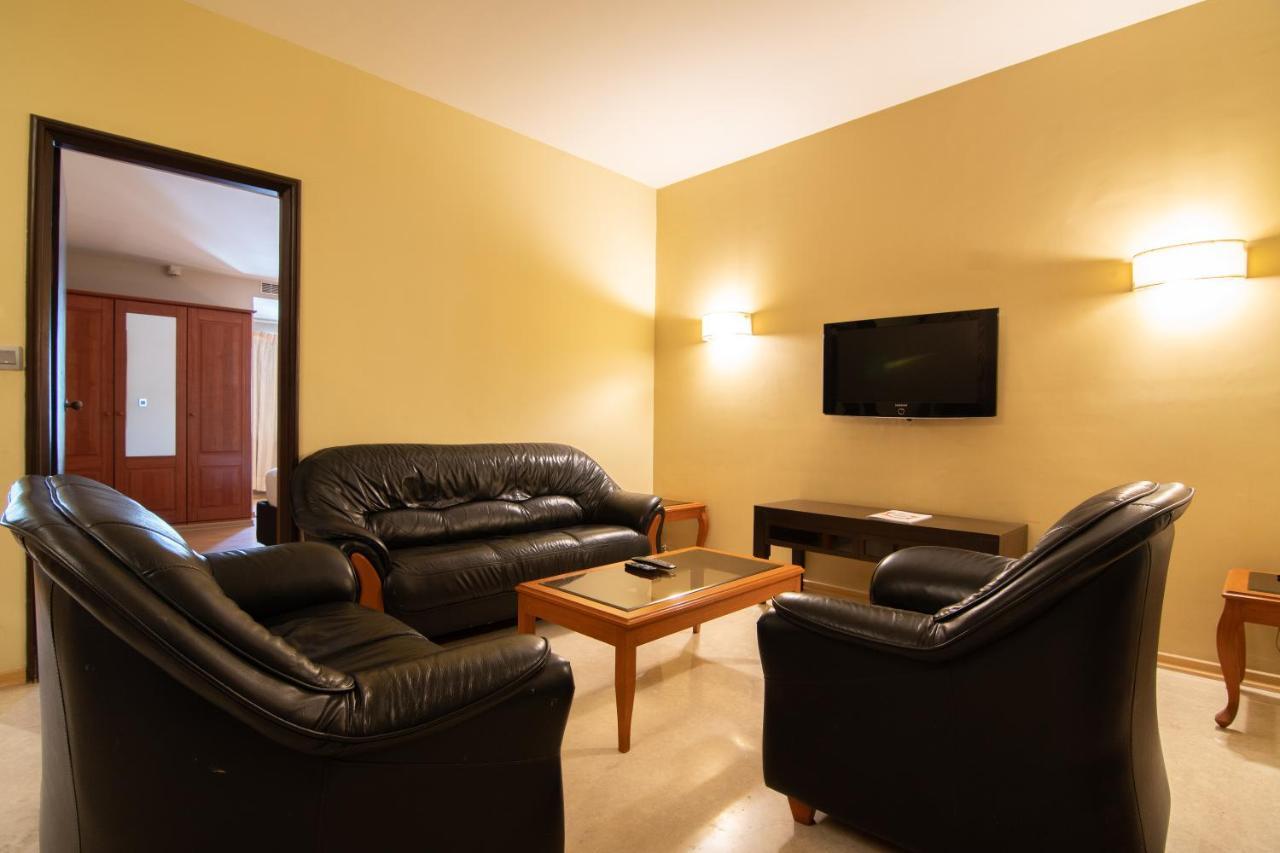 Halcyon Hotel Residences Koramangala - Bangalore Exterior foto
